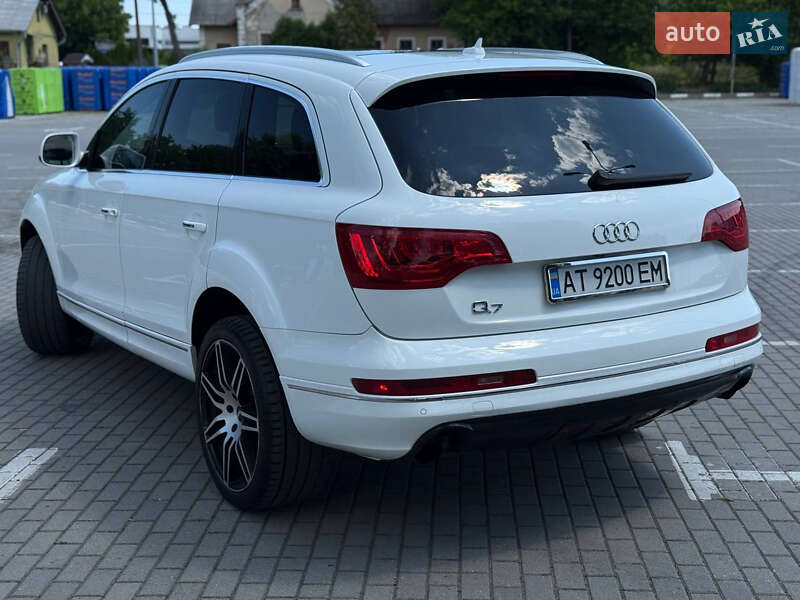 Позашляховик / Кросовер Audi Q7 2011 в Коломиї