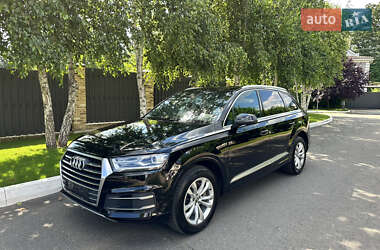 Внедорожник / Кроссовер Audi Q7 2018 в Киеве