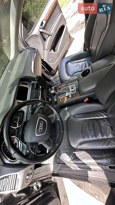 Позашляховик / Кросовер Audi Q7 2014 в Києві