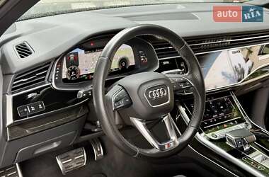 Позашляховик / Кросовер Audi Q7 2021 в 
