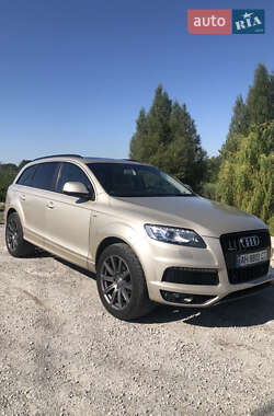 Внедорожник / Кроссовер Audi Q7 2013 в 