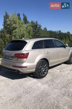 Внедорожник / Кроссовер Audi Q7 2013 в Павлограде