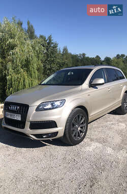 Внедорожник / Кроссовер Audi Q7 2013 в 