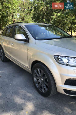 Внедорожник / Кроссовер Audi Q7 2013 в Павлограде