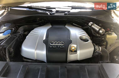 Внедорожник / Кроссовер Audi Q7 2013 в 