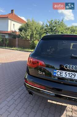Внедорожник / Кроссовер Audi Q7 2015 в 