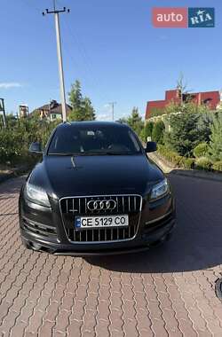Внедорожник / Кроссовер Audi Q7 2015 в 