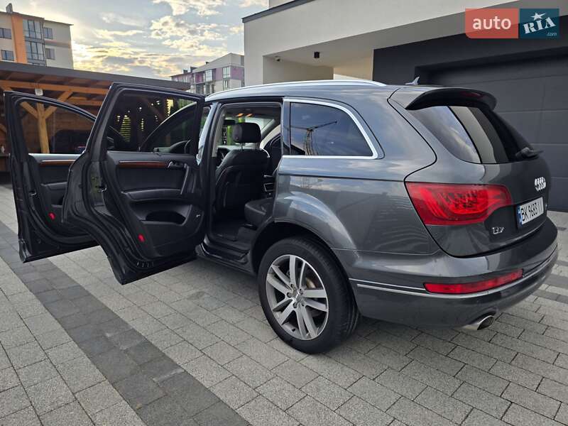 Позашляховик / Кросовер Audi Q7 2013 в Рівному фото 25 Позашляховик / Кросовер Audi Q7 2013 в Рівному