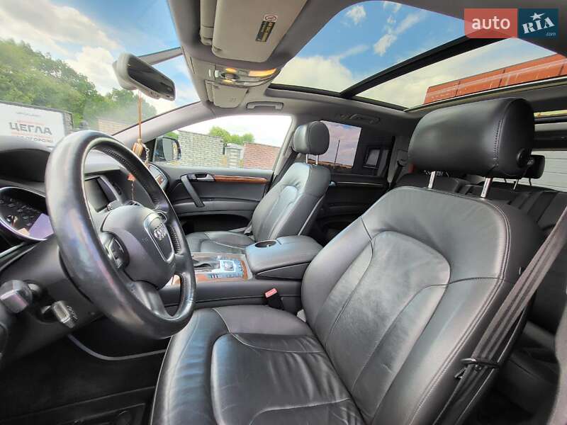 Позашляховик / Кросовер Audi Q7 2010 в Снятині