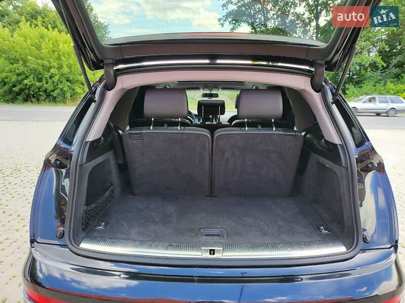 Позашляховик / Кросовер Audi Q7 2010 в Снятині