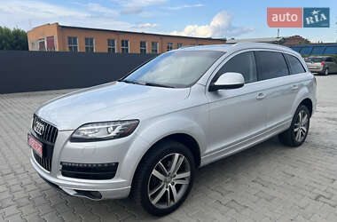 Позашляховик / Кросовер Audi Q7 2015 в Нововолинську