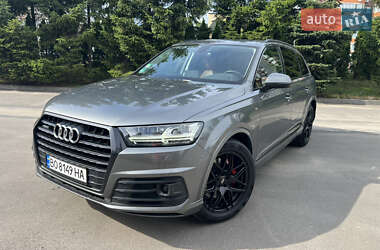 Позашляховик / Кросовер Audi Q7 2016 в Тернополі