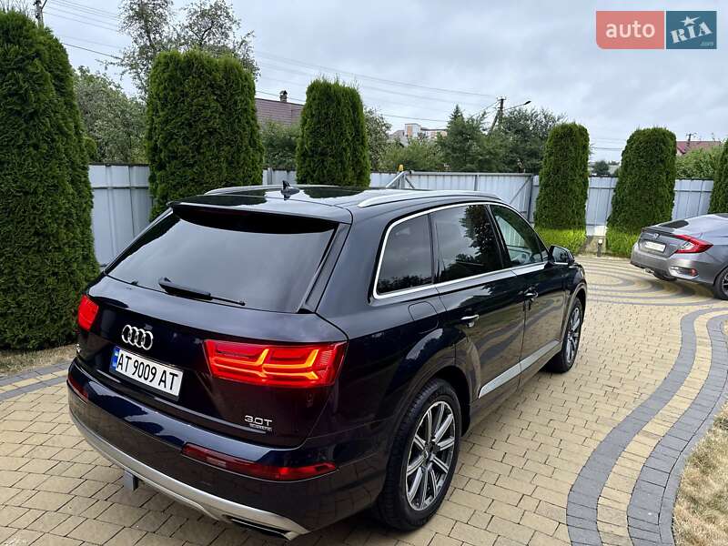 Позашляховик / Кросовер Audi Q7 2017 в Івано-Франківську