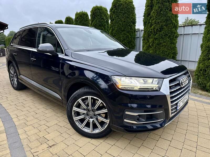 Позашляховик / Кросовер Audi Q7 2017 в Івано-Франківську