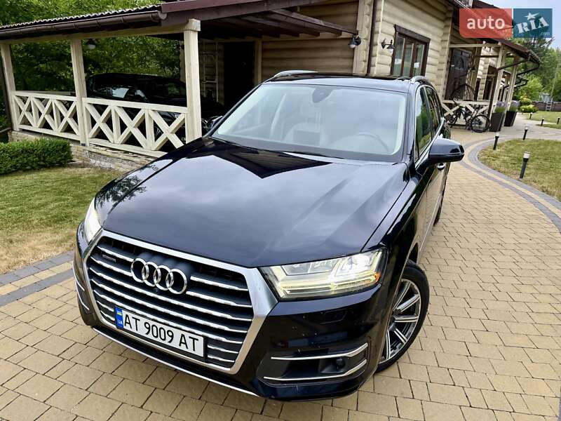 Позашляховик / Кросовер Audi Q7 2017 в Івано-Франківську