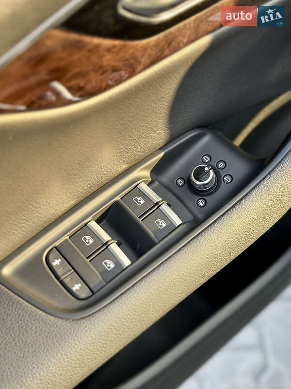 Позашляховик / Кросовер Audi Q7 2017 в Тернополі