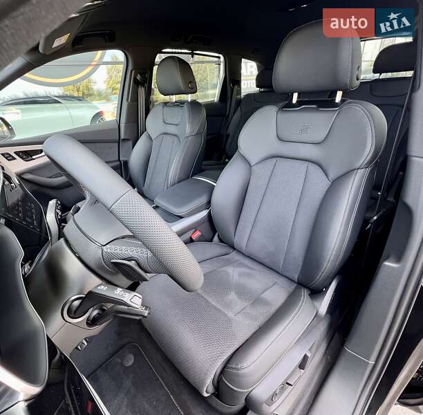 Позашляховик / Кросовер Audi Q7 2025 в Києві