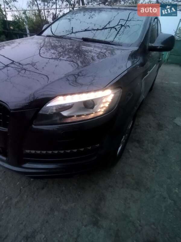 Внедорожник / Кроссовер Audi Q7 2008 в Ивано-Франковске фото 28 Внедорожник / Кроссовер Audi Q7 2008 в Ивано-Франковске