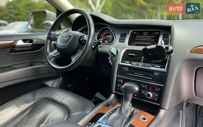Позашляховик / Кросовер Audi Q7 2011 в Львові