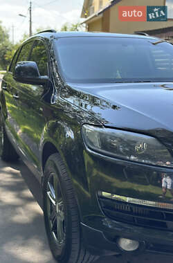 Внедорожник / Кроссовер Audi Q7 2007 в 