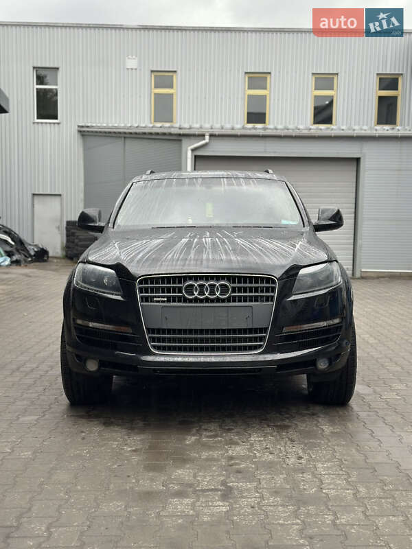 Позашляховик / Кросовер Audi Q7 2007 в Хмельницькому