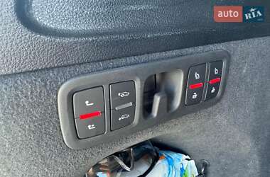 Внедорожник / Кроссовер Audi Q7 2018 в 