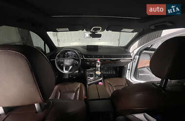 Позашляховик / Кросовер Audi Q7 2017 в 