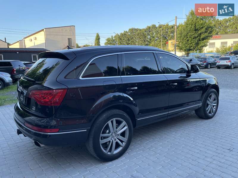Внедорожник / Кроссовер Audi Q7 2014 в Виннице