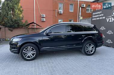 Позашляховик / Кросовер Audi Q7 2014 в 