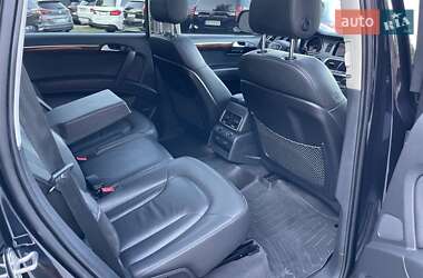 Позашляховик / Кросовер Audi Q7 2014 в 