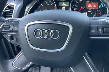Позашляховик / Кросовер Audi Q7 2014 в 
