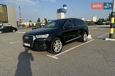 Позашляховик / Кросовер Audi Q7 2018 в Києві