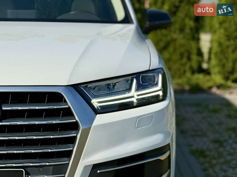 Позашляховик / Кросовер Audi Q7 2018 в Харкові