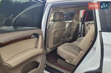 Внедорожник / Кроссовер Audi Q7 2012 в 