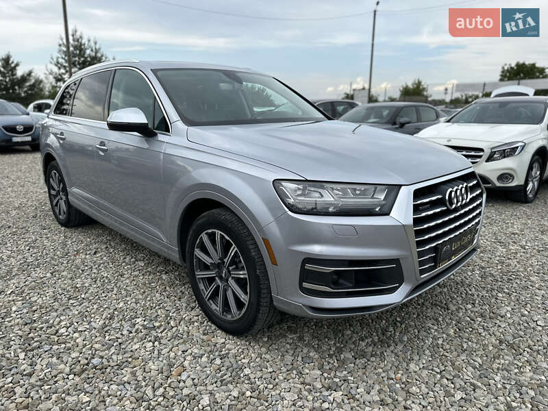 Позашляховик / Кросовер Audi Q7 2016 в Івано-Франківську