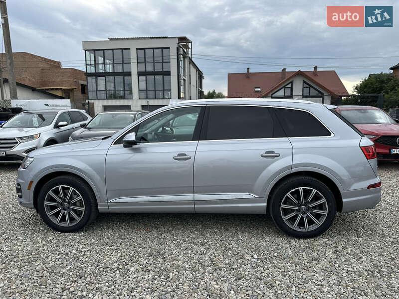 Позашляховик / Кросовер Audi Q7 2016 в Івано-Франківську
