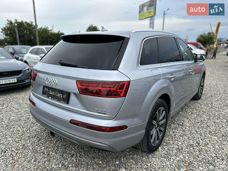 Позашляховик / Кросовер Audi Q7 2016 в Івано-Франківську