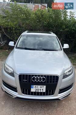 Позашляховик / Кросовер Audi Q7 2014 в 