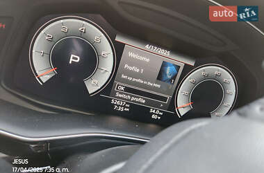 Позашляховик / Кросовер Audi Q7 2020 в 