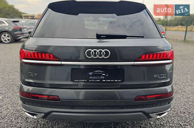 Внедорожник / Кроссовер Audi Q7 2020 в 
