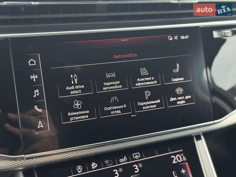 Позашляховик / Кросовер Audi Q7 2020 в Мукачевому