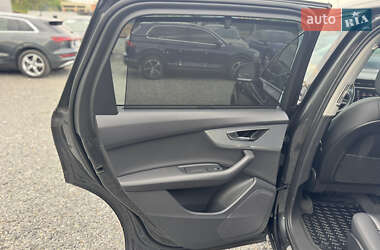 Внедорожник / Кроссовер Audi Q7 2020 в 