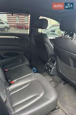 Позашляховик / Кросовер Audi Q7 2012 в Києві