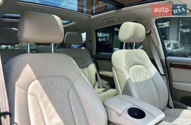 Внедорожник / Кроссовер Audi Q7 2009 в 