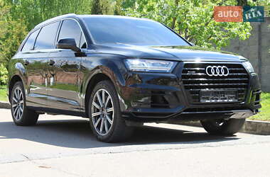 Внедорожник / Кроссовер Audi Q7 2018 в Ровно