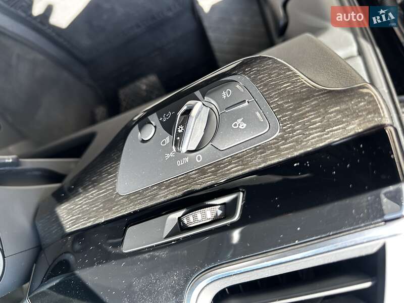 Позашляховик / Кросовер Audi Q7 2015 в Хмельницькому