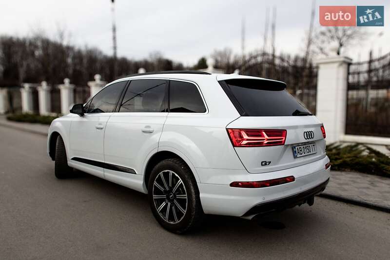 Внедорожник / Кроссовер Audi Q7 2018 в Виннице