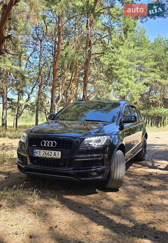 Внедорожник / Кроссовер Audi Q7 2013 в Днепре