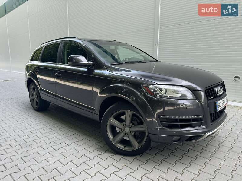 Внедорожник / Кроссовер Audi Q7 2014 в 