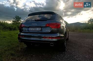 Внедорожник / Кроссовер Audi Q7 2013 в 